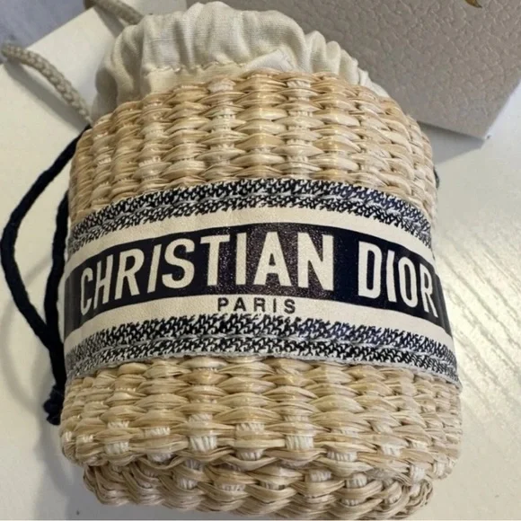 Dior Mini Beauty Bag - Picture 3 of 10